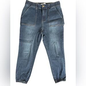 Tinseltown EUC Blue Wash Utility Jogger Jeans Size 9 Elastic Waist & Cuffs